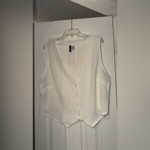 H&M Cream Textured Sleeveless Blouse